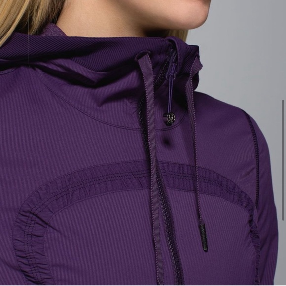 Lululemon Studio Jacket - Picture 4 of 14